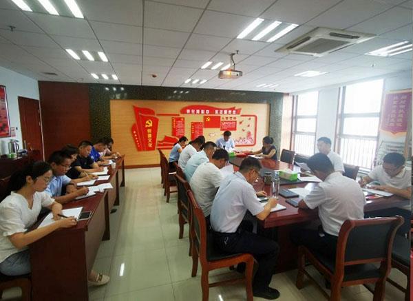 青年小組3.jpg